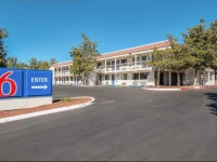 Motel 6 Redding South 1*