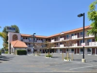 Best Western Golden Triangle Inn 2*