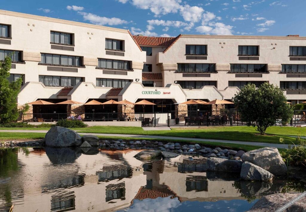 Courtyard San Diego Rancho Bernardo 3*