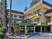 Quality Inn Santa Cruz 1*