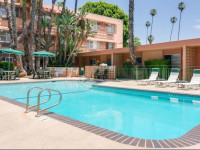 Saga Motor Hotel