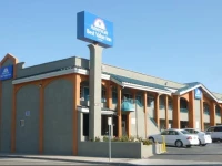 Americas Best Value Inn Corona 2*