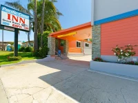 Pacific Coast Inn 2*