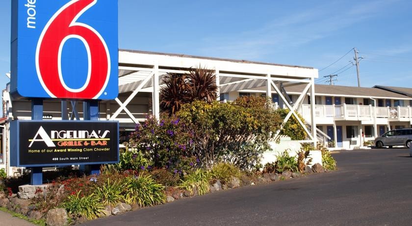 Motel 6 Fort Bragg 3*