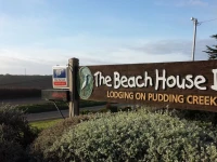 The Beach House Inn 2*