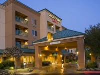 Courtyard San Ramon 3*