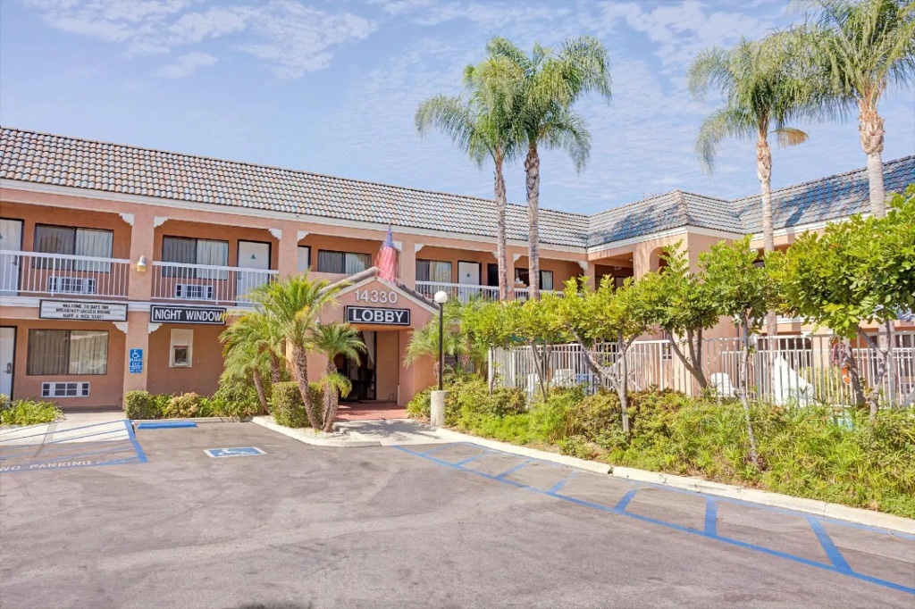 Days Inn Whittier Los Angeles 2*