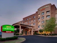Courtyard Bristol 3*