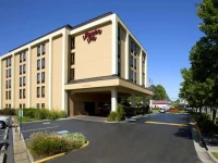 Hampton Inn Fairfax City 3*
