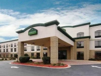 Wingate by Wyndham - Kennesaw 3*