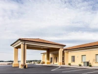 Quality Inn & Suites Bremen 2*