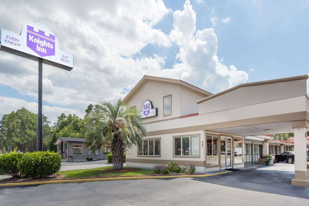 Knights Inn Statesboro 1*
