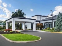 Courtyard By Marriott Newark Liberty International Airport 3*