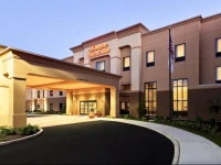 Hampton Inn & Suites Mahwah 3*