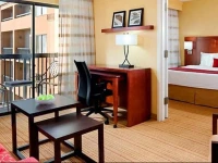 Courtyard Greenbelt 3*