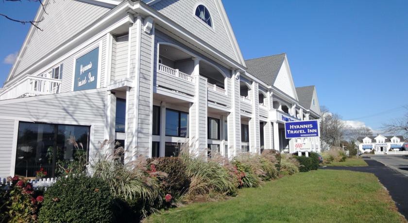 Hyannis Travel Inn 2*