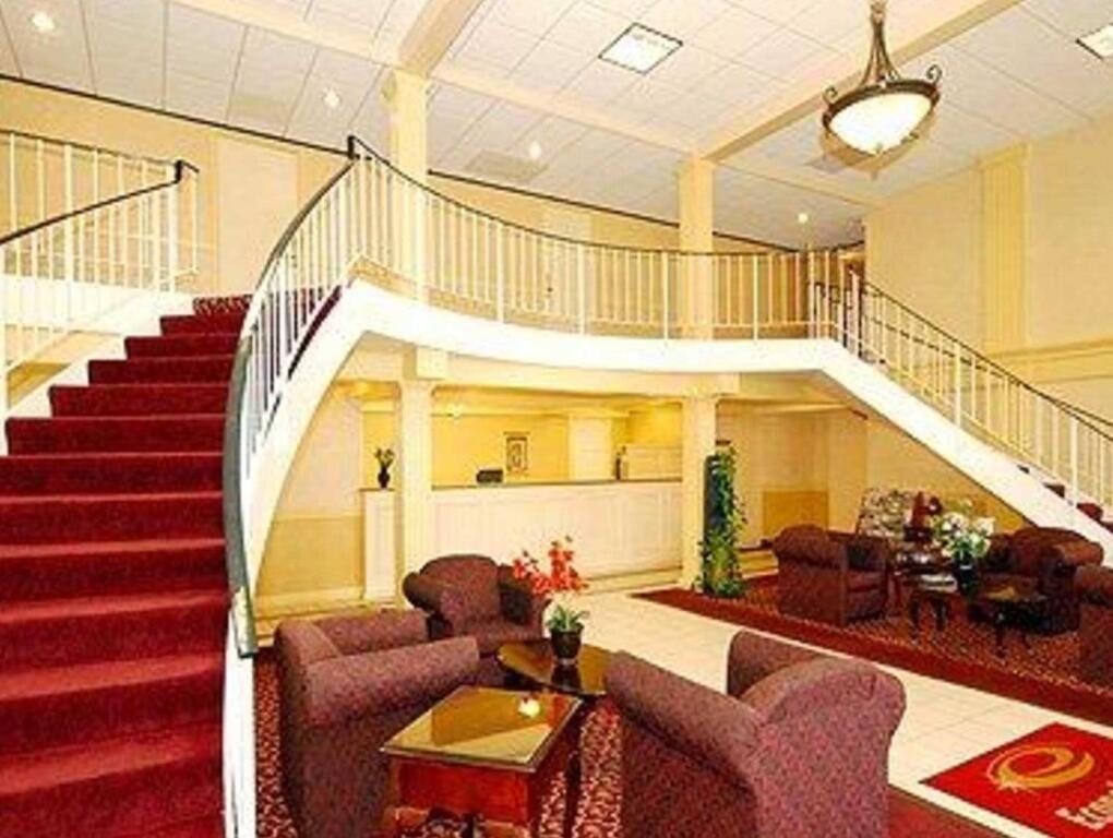 Econo Lodge Chicopee 