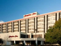 Hampton Inn Boston-Natick 3*