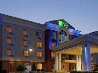 Holiday Inn Express Hotel & Suites Middleboro Raynham 2*