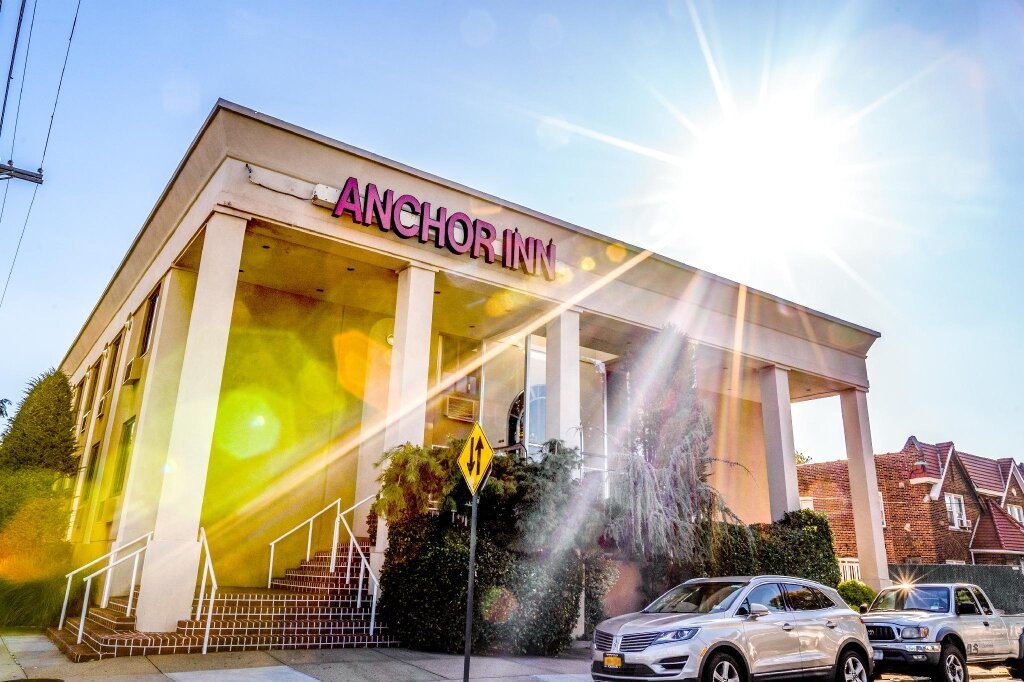 Anchor Inn 3*
