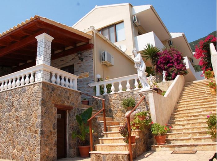 Villa Parmerian 