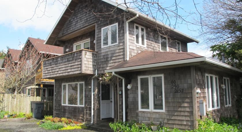 Harrison Street Inn 