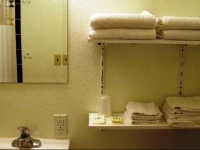 Golden West Motel 
