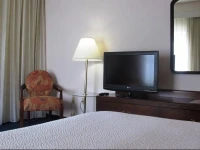 Courtyard Portland North Harbour 3*