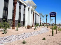 Hampton Inn Lake Havasu City 3*