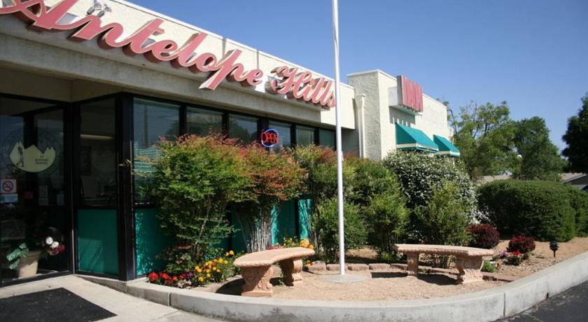 Antelope Hills Inn 3*