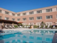Country Inn & Suites By Carlson Scottsdale 3*