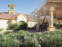La Quinta Inn & Suites Phoenix Scottsdale 3*