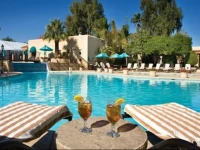 Scottsdale Plaza Resort 5*