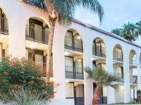 Travelodge Scottsdale 2*