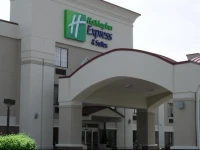Holiday Inn Express Hotel & Suites Grove City 2*