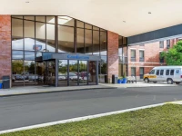 Comfort Inn Cleveland Airport 2*