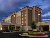 Hampton Inn & Suites Cleveland-Beachwood 3*