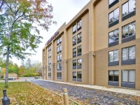 Hampton Inn Cleveland-Westlake 3*