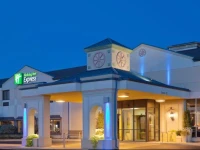 Quality Inn Perrysburg 2*