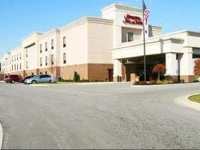 Hampton Inn & Suites Fremont 3*