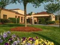 Courtyard Greenville Haywood Mall 3*