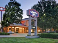 Hampton Inn Columbia-I-26 Airport 3*