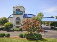 Quality Inn at Carowinds 2*
