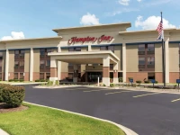 Hampton Inn Joliet - I-80 2*