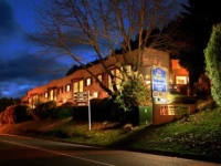 Best Western Cranbury Court 4*