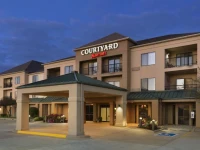 Courtyard Bloomington Normal 3*