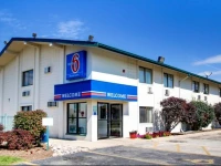 Motel 6 Normal - Bloomington Area 1*