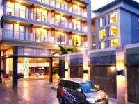 Harper Kuta Hotel 4*