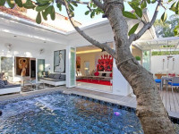Pratumnak Regal Villa
