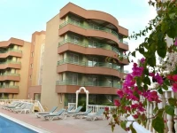 Nuova Beach Hotel 3*